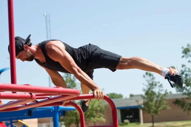 Revolutionize Your Fitness In Great Calisthenics Parks Near You