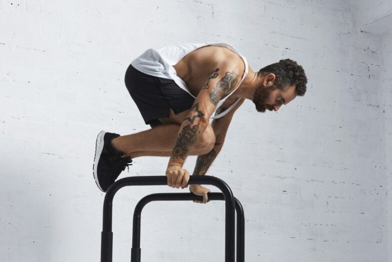 Tuck Planche – Exercise For Extra Strength And Muscle Gains